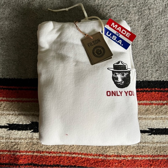 Filson Smokey Bear Sweatshirt - Picture 9 of 16